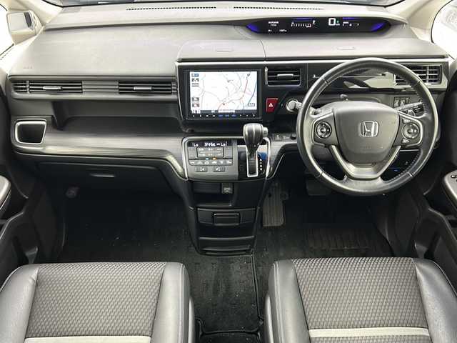 ホンダ ステップワゴン スパーダ クールスピリット 宮城県 2015(平27)年 11.6万km プレミアムスパークルブラックパール 禁煙車/ホンダセンシング/・衝突軽減ブレーキ/・レーンキープアシスト/・アダプティブクルーズコントロール/・標識認識機能純正フリップダウンモニター/純正9インチプレミアム/・CD.DVD.SD.BT/フルセグTV/バックモニター/両側パワースライドドア/ハーフレザーシート/・前席シートヒーター/LEDヘッドライト/フォグランプ/ビルトインETC/アイドリングストップ/横滑り防止装置/パドルシフト/ステアリングスイッチ/プッシュスタート/スマートキー/社外15インチアルミホイール/純正フロアマット/純正16インチアルミ付夏タイヤ積込/ロールサンシェード/シートバックテーブル