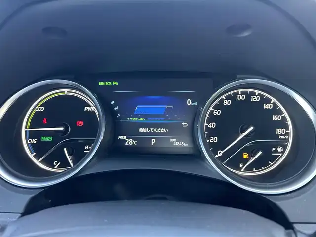 トヨタ カムリ G レザーパッケージ 島根県 2017(平29)年 4.2万km グラファイトM 登録時走行距離41845km/ワンオーナー/保証書/取扱説明書/純正メーカーOPナビ/・フルセグTV/・Bluetooth接続/・CD/DVD再生/・SDミュージックサーバー/・AM/FM/ToyotaSafetySense/・プリクラッシュセーフティ/・レーンディパーチャーアラート/・オートマチックハイビーム/・レーダークルーズコントロール/・ブラインドスポットモニター/・先行車発信アラート/・リヤクロストラフィックアラート/レザーシート/前席パワーシート/前席シートヒーター/ビルトインETC/前後ドライブレコーダー/コーナーセンサー/スペアキー/純正フロアマット/純正18インチアルミホイール