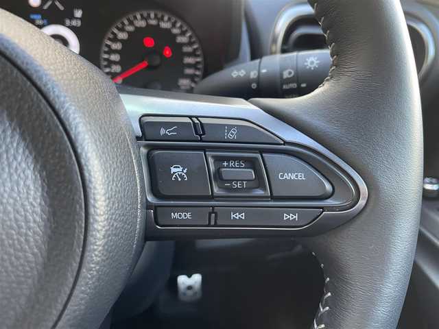 トヨタ ＧＲヤリス RZ ハイパフォーマンス 埼玉県 2023(令5)年 0.7万km スーパーホワイトⅡ /4WD/ICターボ//純正メモリナビ//フルセグTV//バックカメラ//Bluetoothオーディオ//レーダークルーズコントロール//ビルトインETC//スマートキーx2//LEDヘッドライト/LEDフォグ//PCS/LTA/BSM//HUD/RCTA/RSA//クリアランスソナー//W.サイド.カーテンエアバッグ//ABS/横滑り防止装置//前後ドラレコ//アイドリングSTOP//ICウォータースプレー//オートライト//プライバシーガラス//ドアバイザー//純正18インチAW//新車時保証書//取扱説明書//ナビ取説