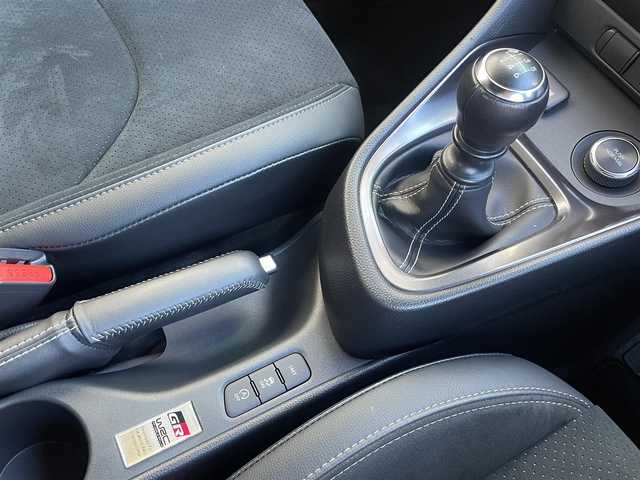 トヨタ ＧＲヤリス RZ ハイパフォーマンス 埼玉県 2023(令5)年 0.7万km スーパーホワイトⅡ /4WD/ICターボ//純正メモリナビ//フルセグTV//バックカメラ//Bluetoothオーディオ//レーダークルーズコントロール//ビルトインETC//スマートキーx2//LEDヘッドライト/LEDフォグ//PCS/LTA/BSM//HUD/RCTA/RSA//クリアランスソナー//W.サイド.カーテンエアバッグ//ABS/横滑り防止装置//前後ドラレコ//アイドリングSTOP//ICウォータースプレー//オートライト//プライバシーガラス//ドアバイザー//純正18インチAW//新車時保証書//取扱説明書//ナビ取説