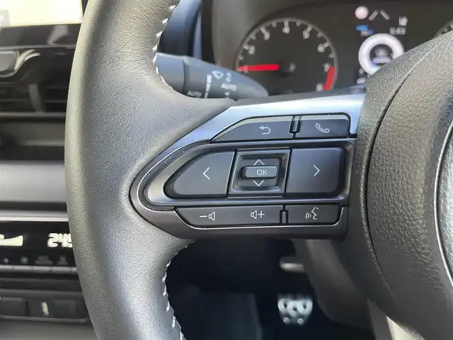 トヨタ ＧＲヤリス RZ ハイパフォーマンス 埼玉県 2023(令5)年 0.7万km スーパーホワイトⅡ /4WD/ICターボ//純正メモリナビ//フルセグTV//バックカメラ//Bluetoothオーディオ//JBLサウンド//アダプティブクルーズコントロール//ビルトインETC//スマートキーx2//LEDヘッドライト/LEDフォグ//PCS/LTA/BSM//HUD/RCTA/RSA//クリアランスソナー//W.サイド.カーテンエアバッグ//ABS/横滑り防止装置//前後ドラレコ//アイドリングSTOP//ICウォータースプレー//オートライト/オートハイビーム//プライバシーガラス//ドアバイザー//純正18インチAW//新車時保証書//取扱説明書//ナビ取説