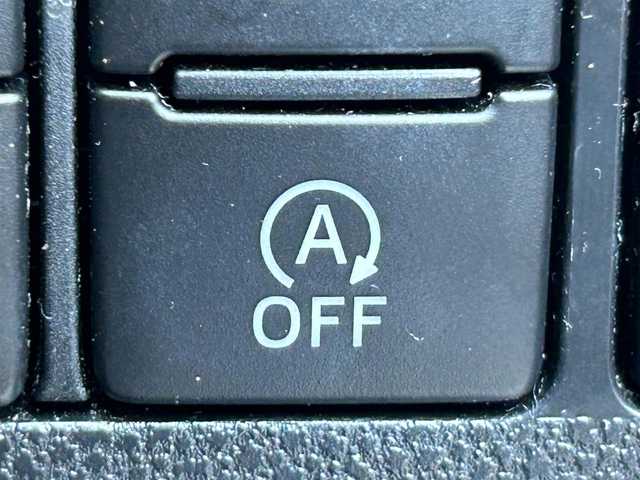 ダイハツ ミラ イース L SAⅢ 静岡県 2018(平30)年 4.5万km ホワイト スマートアシスト３/純正オーディオ/ＣＤ再生/ＡＵＸ接続/キーレスエントリー/パーキングセンサー/オートハイビーム/ヘッドライトレベライザー/純正フロアマット/ドアバイザー/アイドリングストップ/ＡＣ