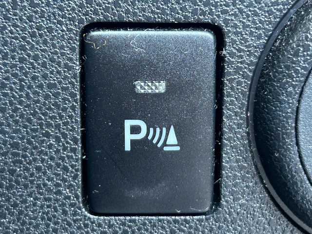 ダイハツ ミラ イース L SAⅢ 静岡県 2018(平30)年 4.5万km ホワイト スマートアシスト３/純正オーディオ/ＣＤ再生/ＡＵＸ接続/キーレスエントリー/パーキングセンサー/オートハイビーム/ヘッドライトレベライザー/純正フロアマット/ドアバイザー/アイドリングストップ/ＡＣ