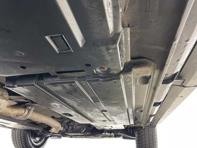 スバル フォレスター プレミアム 道央・札幌 2018(平30)年 6.9万km クリスタルホワイトP ・4WD/・純正ナビ/CD/DVD/TV/BT/USB/・バックカメラ /サイドカメラ/・EyeSight Ver.3/・パワーバックドア /・ツーリングアシスト/・全車速追従機能付クルーズコントロール/・ブラインドスポットモニター/・純正ドライブレコーダー/・レザーシート/・ステアリングヒーター/・パドルシフト/・シートヒーター /・スペアキー