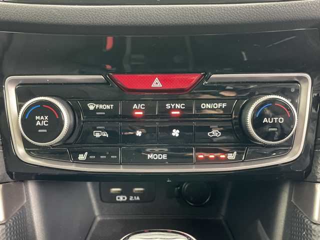 スバル フォレスター プレミアム 道央・札幌 2018(平30)年 6.9万km クリスタルホワイトP ・4WD/・純正ナビ/CD/DVD/TV/BT/USB/・バックカメラ /サイドカメラ/・EyeSight Ver.3/・パワーバックドア /・ツーリングアシスト/・全車速追従機能付クルーズコントロール/・ブラインドスポットモニター/・純正ドライブレコーダー/・レザーシート/・ステアリングヒーター/・パドルシフト/・シートヒーター /・スペアキー