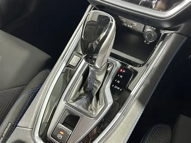 スバル レヴォーグ 1．8GT－H EX 佐賀県 2020(令2)年 3.9万km ラピスブルーP 純正11.6インチナビ/ＡＭ/ＦＭ/Bluetooth/フルセグTV/バック・サイドカメラ/クルーズコントロール(追従あり)/ドライブレコーダー/衝突被害軽減システム/レーンアシスト/パワーバックドア/パワーシート(D席/N席)/シートメモリ/シートヒーター/ETC/LEDヘッドライト/フォグランプ/オートエアコン/盗難防止装置/横滑り防止装置/車線逸脱警報/オートライト/スマートキー/スペアキー有/プッシュスタート/純正フロアマット/純正18インチアルミホイール	/パドルシフト/電子パーキング/ステアリングスイッチ/電動格納ミラー/コーナーセンサー