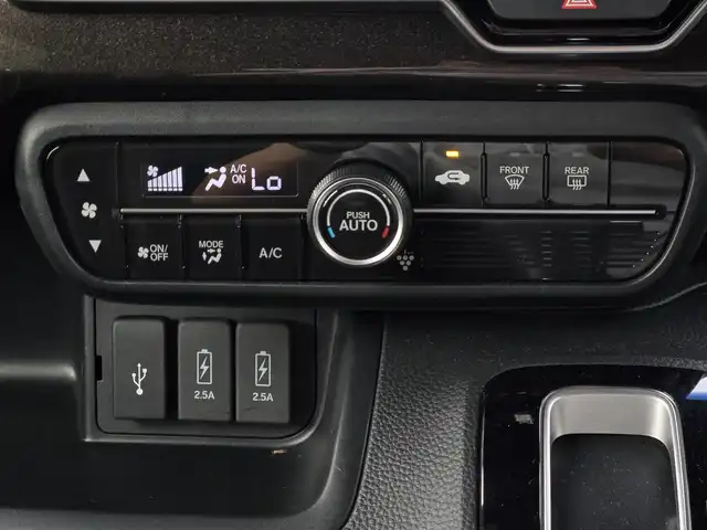 ホンダ Ｎ ＢＯＸ カスタム G L ホンダセンシング 鹿児島県 2019(令1)年 4.3万km クリスタルブラックパール 純正ナビ/片側パワースライドドア/バックカメラ/ビルトインETC/アダプティブクルーズコントロール/ソナーセンサー/ホンダセンシング/・衝突軽減ブレーキ/・前後誤発進抑制機能/・歩行者事故低減ステアリング/・先行車発進お知らせ機能/・車線維持支援システム/・オートハイビーム/・標識認識機能/LEDヘッドランプ/ステアリングスイッチ/チップアップ機能付スライドリアシート/純正14インチアルミホイール/スマートキーシステム/プッシュエンジンスタート/禁煙車