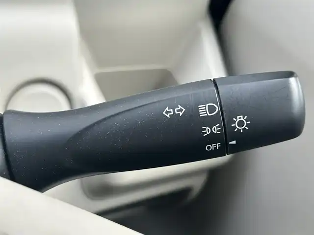 スズキ ワゴンＲ FA 埼玉県 2019(令1)年 2.1万km ピュアホワイトP 登録時20341km/社外ナビ（AM/FM/TV/BT）/Bカメラ/ドラレコ前後/純正ドアバイザー/純正フロアマット/ETC/リモコンキー/スペアキー1本/横滑り防止装置/車両取扱説明書/保証書