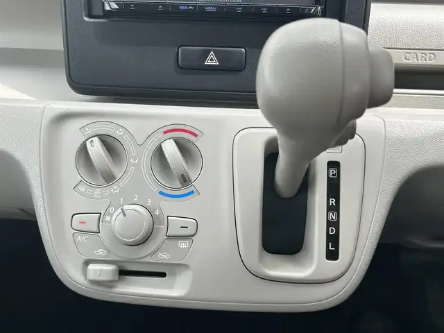 スズキ ワゴンＲ FA 埼玉県 2019(令1)年 2.1万km ピュアホワイトP 登録時20341km/社外ナビ（AM/FM/TV/BT）/Bカメラ/ドラレコ前後/純正ドアバイザー/純正フロアマット/ETC/リモコンキー/スペアキー1本/横滑り防止装置/車両取扱説明書/保証書