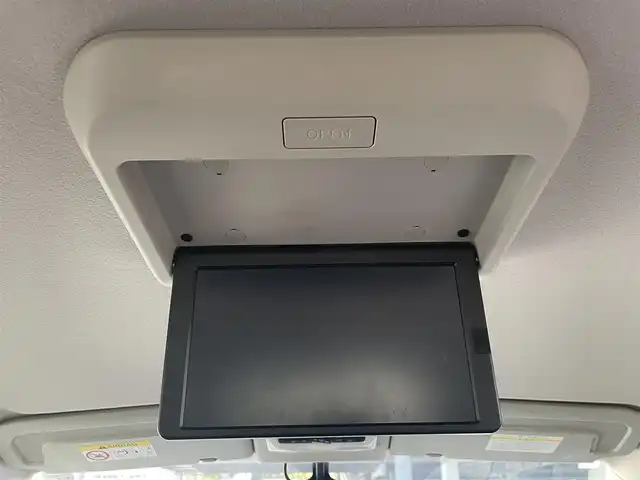 日産 セレナ e－パワー ハイウェイスター V 大分県 2019(平31)年 7.5万km ダイヤモンドブラック セーフティパックA/ダイナミックパッケージ/エマージェンシーブレーキ/純正9インチナビ/・CD/DVD/DTV/Bluetooth/アラウンドビューモニター/純正フリップダウンモニター/クルーズコントロール/両側パワースライドドア/LEDオートライト/オートハイビーム/純正前方ドライブレコーダー/ビルトインETC/スマートキー/スペアキー/プッシュスタート/純正15インチアルミホイール