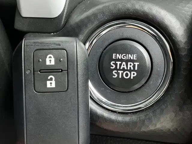 スズキ ハスラー HYBRID X 新潟県 2020(令2)年 6.9万km シフォンアイボリーM 純正9インチメモリナビ/　フルセグTV/Bluetooth/CD/DVD/USB/衝突被害軽減ブレーキ/レーンキープアシスト/前席シートヒーター/コーナーセンサー/ドライブレコーダー【VREC-DZ700D】/全方位モニター/ビルトインETC/アイドリングストップ/横滑り防止装置/LEDヘッドライト/オートマチックハイビーム/オートライト/レザーステアリング/ステアリングスイッチ