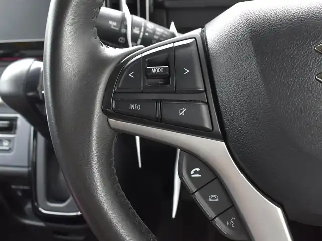 スズキ ソリオ HV MZ 福岡県 2022(令4)年 7.4万km スーパーブラックパール デュアルカメラブレーキサポート/全方位モニター用カメラ/両側パワースライドドア/レーダークルーズコントロール/前席シートヒーター/純正15インチアルミホイール/ヘッドアップディスプレイ/ドアバイザー/フロアマット/プッシュスタート/スマートキー×2/新車時保証書/取扱説明書