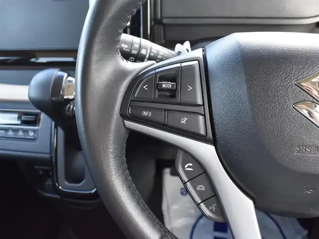 スズキ ソリオ HV MZ 福岡県 2022(令4)年 7.4万km スーパーブラックパール デュアルカメラブレーキサポート/全方位モニター用カメラ/両側パワースライドドア/レーダークルーズコントロール/前席シートヒーター/純正15インチアルミホイール/ヘッドアップディスプレイ/ドアバイザー/フロアマット/プッシュスタート/スマートキー×2/新車時保証書/取扱説明書