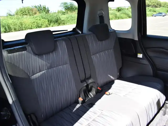 スズキ ソリオ HV MZ 福岡県 2022(令4)年 7.4万km スーパーブラックパール デュアルカメラブレーキサポート/全方位モニター用カメラ/両側パワースライドドア/レーダークルーズコントロール/前席シートヒーター/純正15インチアルミホイール/ヘッドアップディスプレイ/ドアバイザー/フロアマット/プッシュスタート/スマートキー×2/新車時保証書/取扱説明書