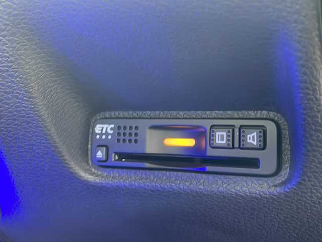 ホンダ シビック ハッチバック 山形県 2019(令1)年 2.6万km クリスタルブラックパール レザーインテリア（MOP）/ホンダセンシング　/　・衝突軽減ブレーキ/　・路外逸脱抑制機能/　・渋滞追従機能付きアダブティブクルーズコントロール/　・標識認識機能/ワーク（WORK）19インチアルミホイール/　（ＬＡＮＶＥＣ　ＬＳ１）/LEDヘッドライト　/運転席８Ｗａｙパワーシート　/クルーズコントロール/社外ナビ/TV/バックカメラ/ETC