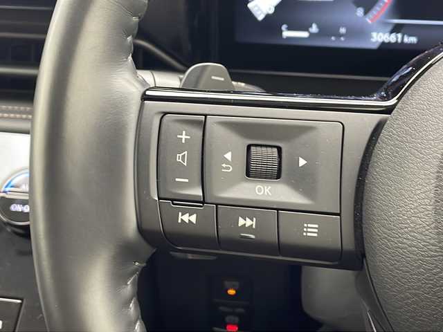 日産 セレナ ハイウェイスター V 沖縄県 2023(令5)年 3.1万km ダイヤモンドブラック 純正12.3インチナビ/(フルセグ/Bluetooth/AppleCarPlay/AndroidAuto)/全方位カメラ/インテリジェントクルーズコントロール/ブラインドスポットモニター/衝突被害軽減システム/プロパイロット/前後インテリジェントソナー/電動パーキングブレーキ/オートブレーキホールド/LEDヘッドライト＆フォグランプ/オートライト/革巻きステアリング/ステアリングスイッチ/ETC2.0/デジタルインナーミラー/パドルシフト/エレクトロニックシフト/両側パワースライド/電動格納ウィンカーミラー/置くだけ充電/USB/スマートキー/プッシュスタート/社外フロアマット/純正16インチアルミホイール/W＋サイド＋カーテンSRS＋ABS