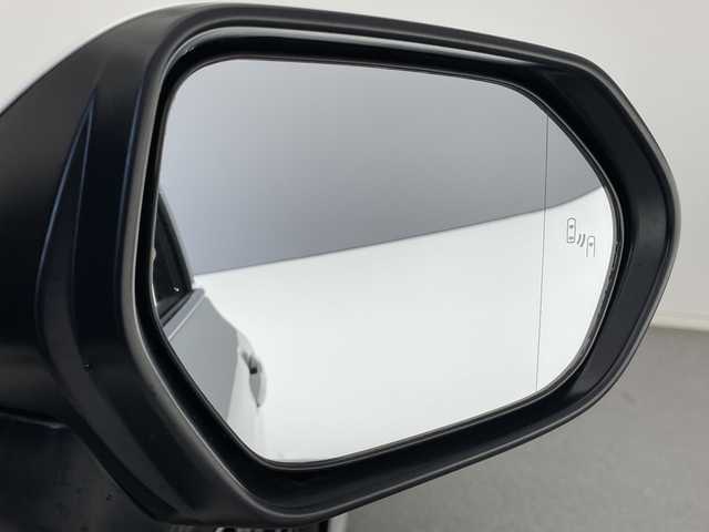 トヨタ カムリ WS 長野県 2023(令5)年 3.2万km プラチナホワイトパールマイカ 4WD/純正ディスプレイオーディオ(ナビ付/BT/HDMI/ラジオ)/バックカメラ/トヨタセーフティセンス/・プリクラッシュセーフティ/・アダプティブクルーズコントロール/・レーンキープアシスト/・BSM/・RCTA/・クリアランスソナー/ハーフレザーシート/パワーシート（D席）/レオニス17インチAW付夏タイヤ/17インチ純正AW付冬タイヤ(VRX3)積込み/寒冷地仕様/ドライブレコーダー（前後）/オートマチックハイビーム/LEDヘッドライト/フロントリヤフォグライト/フロントワイパーデアイサー/純正フロアマット/電動パーキングブレーキ/ブレーキホールド/スペアキー