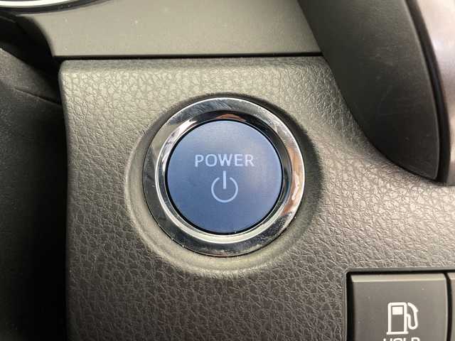 トヨタ カムリ WS 長野県 2023(令5)年 3.2万km プラチナホワイトパールマイカ 4WD/純正ディスプレイオーディオ(ナビ付/BT/HDMI/ラジオ)/バックカメラ/トヨタセーフティセンス/・プリクラッシュセーフティ/・アダプティブクルーズコントロール/・レーンキープアシスト/・BSM/・RCTA/・クリアランスソナー/ハーフレザーシート/パワーシート（D席）/レオニス17インチAW付夏タイヤ/17インチ純正AW付冬タイヤ(VRX3)積込み/寒冷地仕様/ドライブレコーダー（前後）/オートマチックハイビーム/LEDヘッドライト/フロントリヤフォグライト/フロントワイパーデアイサー/純正フロアマット/電動パーキングブレーキ/ブレーキホールド/スペアキー