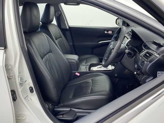 トヨタ カムリ ハイブリット 栃木県 2013(平25)年 18万km ホワイトパールクリスタルシャイン 純正ナビ/（BT/フルセグ/CD/DVD/AM/FM)/横滑り防止/ドライブレコーダー/プッシュスタート/スマートキー/純正アルミホイール/純正フロアマット/電動格納ミラー