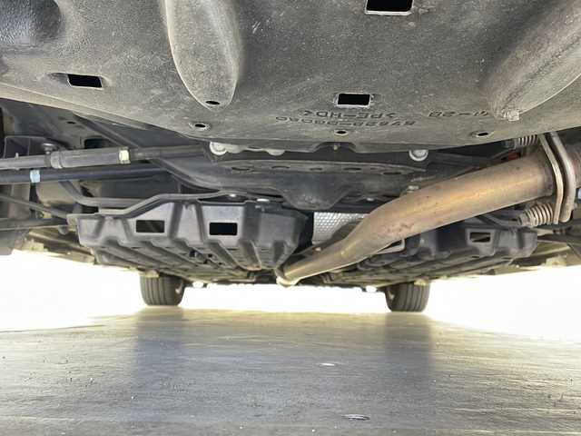 トヨタ カムリ ハイブリット 栃木県 2013(平25)年 18万km ホワイトパールクリスタルシャイン 純正ナビ/（BT/フルセグ/CD/DVD/AM/FM)/横滑り防止/ドライブレコーダー/プッシュスタート/スマートキー/純正アルミホイール/純正フロアマット/電動格納ミラー