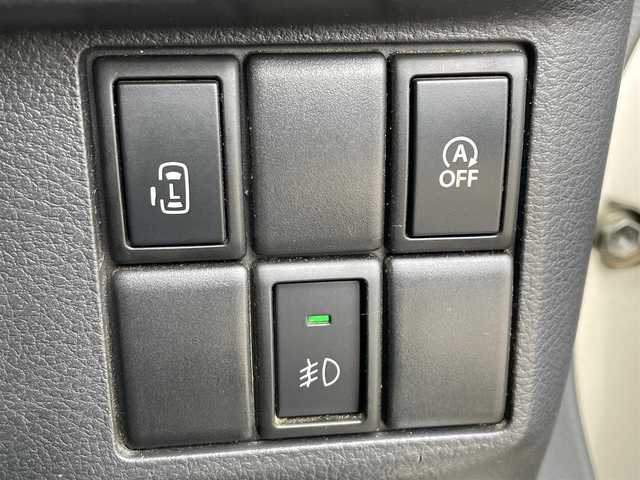 スズキ スペーシア カスタム XS 神奈川県 2014(平26)年 8.8万km スチールシルバーM (株)IDOMが運営する【じしゃロン相模原店】の自社ローン対象車両になります。こちらは現金ご利用時の価格です。自社ローンご希望の方は別途その旨お申付け下さい。/純正アルミホイール/純正フロアマット/オートライト/電動格納ミラー/アイドリングストップ/ドアバイザー/プッシュスタート/片側パワースライドドア/ETC/スマートキー/HID