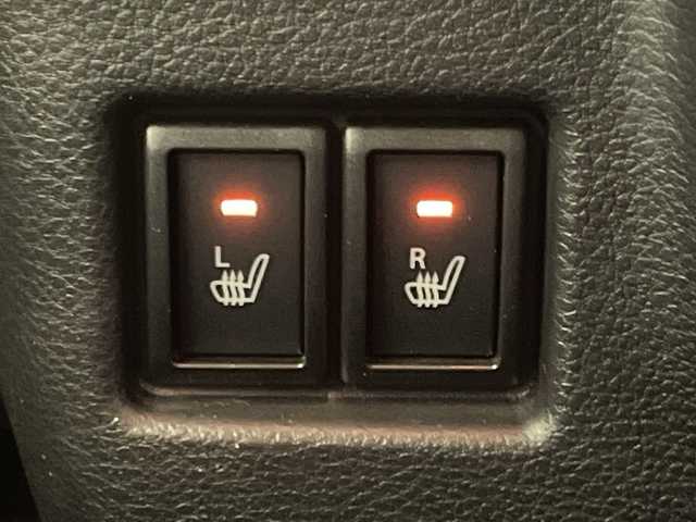 スズキ スペーシア ギア HYBRID XZ 愛媛県 2018(平30)年 2.1万km フェニックスレッドパール/ガンメタリック2トーンルーフ 社外ナビ/Bluetooth/フルセグ/両側電動スライドドア/バックカメラ/衝突被害軽減ブレーキ/レーンキープアシスト/前後コーナーセンサー/LEDヘッドライト/オートライト/ルーフレール/ドライブレコーダー/ETC/プッシュスタート/純正15インチアルミ