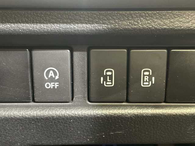 スズキ スペーシア ギア HYBRID XZ 愛媛県 2018(平30)年 2.1万km フェニックスレッドパール/ガンメタリック2トーンルーフ 社外ナビ/Bluetooth/フルセグ/両側電動スライドドア/バックカメラ/衝突被害軽減ブレーキ/レーンキープアシスト/前後コーナーセンサー/LEDヘッドライト/オートライト/ルーフレール/ドライブレコーダー/ETC/プッシュスタート/純正15インチアルミ