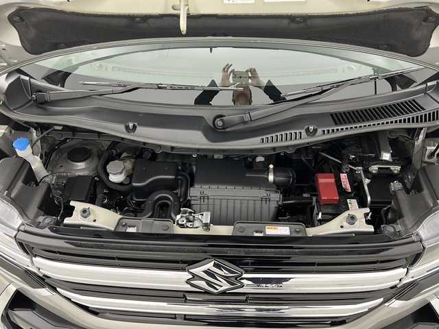 スズキ スペーシア カスタム HYBRID XS 宮城県 2024(令6)年 0.7万km スチールシルバーM 禁煙車/全方位モニター/スズキセーフティサポート/・デュアルセンサーブレーキサポートII/・車線逸脱警報/・アダプティブクルーズコントロール/・オートハイビームアシスト/・ヘッドアップディスプレイ/スズキコネクト9インチナビ/・CD.DVD.BT.USB/フルセグTV/両側パワースライドドア/ハーフレザーシート/前席シートヒーター/後席オットマン/LEDヘッドライト/LEDフォグランプ/ステアリングヒーター/ステアリングスイッチ/電動パーキングブレーキ/オートホールド機能/プッシュスタート/スマートキー/純正15インチアルミホイール/純正フロアマット/ロールサンシェード/シートバックテーブル