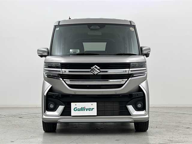 スズキ スペーシア カスタム HYBRID XS 宮城県 2024(令6)年 0.7万km スチールシルバーM 禁煙車/全方位モニター/スズキセーフティサポート/・デュアルセンサーブレーキサポートII/・車線逸脱警報/・アダプティブクルーズコントロール/・オートハイビームアシスト/・ヘッドアップディスプレイ/スズキコネクト9インチナビ/・CD.DVD.BT.USB/フルセグTV/両側パワースライドドア/ハーフレザーシート/前席シートヒーター/後席オットマン/LEDヘッドライト/LEDフォグランプ/ステアリングヒーター/ステアリングスイッチ/電動パーキングブレーキ/オートホールド機能/プッシュスタート/スマートキー/純正15インチアルミホイール/純正フロアマット/ロールサンシェード/シートバックテーブル