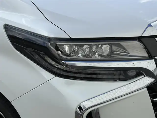 トヨタ アルファード S Cパッケージ 岩手県 2021(令3)年 3.8万km ホワイトパールクリスタルシャイン 禁煙車/ツインサンルーフ/純正フリップダウンモニター/レザーシート/両側パワースライドドア/デジタルインナーミラー/ハンドルヒーター/前席シートヒーター/エアシート/前席/2列目パワーシート/パワーバックドア/ディスプレイオーディオ/→Bluetooth/FM/AM/バックカメラ/ステアリングスイッチ/追従型クルーズコントロール/前後コーナーセンサー/レーンキープアシスト/衝突軽減システム/ブラインドスポットモニター/電子パーキング/オートブレーキホールド/オートライト/オートハイビーム/LEDヘッドライト/LEDフォグライト/〇プッシュスタート/〇電動格納ミラー/〇ウィンカーミラー/〇ドアバイザー/〇フロアマット/〇シガーソケット/〇USBポート/〇スマートキー/前後ドライブレコーダー/ビルトインETC/冬タイヤ社外AW車載