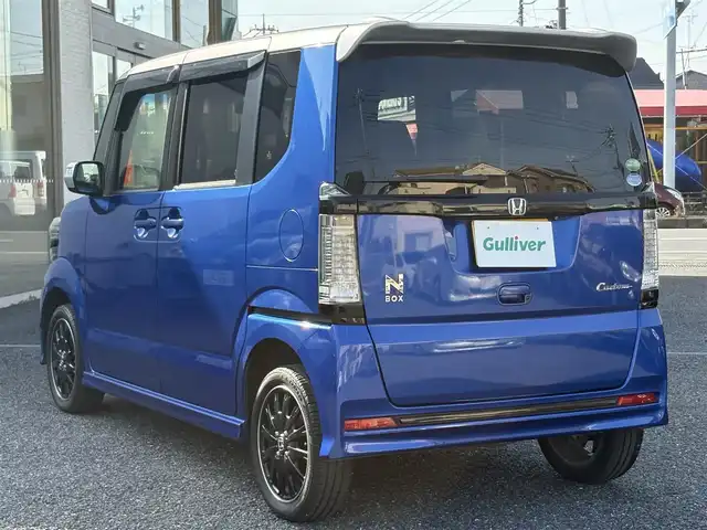 ホンダ Ｎ ＢＯＸ カスタム G ターボ Lパッケージ 石川県 2015(平27)年 4.7万km ブリリアントスポーティブルーメタリック2トーン ・ディーラー点検記録H28:29:30:31:R2:3:4:5:7年有り　/・ワンオーナー　/・４WD/・ターボ車両/・両側パワースライドドア　/・黒ハーフレザーシート　/・オートライト　/・HIDヘットライト　/・LEDフォグライト　/・2列目ロールサンシェード/・純正ワンセグTV/・バックカメラ/・クルーズコントロール/・オートリトラクタブミラー/・ウインカーミラー/・純正15インチアルミ/・ブリジストンタイヤ/・スマートキー×２/・プッシュスタート/・保証書/・取説