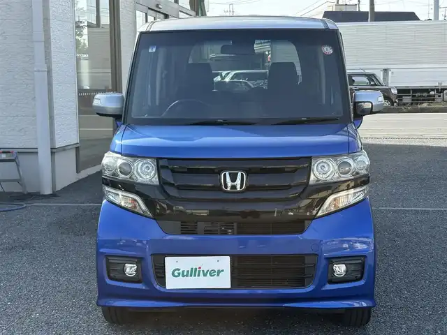 ホンダ Ｎ ＢＯＸ カスタム G ターボ Lパッケージ 石川県 2015(平27)年 4.7万km ブリリアントスポーティブルーメタリック2トーン ・ディーラー点検記録H28:29:30:31:R2:3:4:5:7年有り　/・ワンオーナー　/・４WD/・ターボ車両/・両側パワースライドドア　/・黒ハーフレザーシート　/・オートライト　/・HIDヘットライト　/・LEDフォグライト　/・2列目ロールサンシェード/・純正ワンセグTV/・バックカメラ/・クルーズコントロール/・オートリトラクタブミラー/・ウインカーミラー/・純正15インチアルミ/・ブリジストンタイヤ/・スマートキー×２/・プッシュスタート/・保証書/・取説