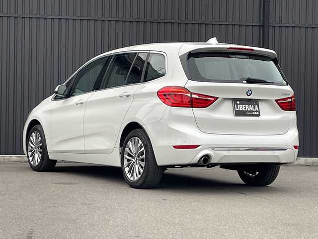 ＢＭＷ ２１８ｄ グランツアラー ラグジュアリー 福島県 2019(平31)年 3.5万km ミネラルホワイト コンフォートアクセス/バックカメラ/前後コーナーセンサー/黒レザーシート/前席シートヒーター/パワーシート/LEDヘッドライト/フットオープナー/ウッドパネル/アンビエントライト/スピードリミッター/ミラーETC2.0