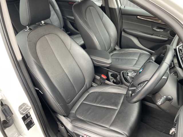 ＢＭＷ ２１８ｄ グランツアラー ラグジュアリー 福島県 2019(平31)年 3.5万km ミネラルホワイト コンフォートアクセス/バックカメラ/前後コーナーセンサー/黒レザーシート/前席シートヒーター/パワーシート/LEDヘッドライト/フットオープナー/ウッドパネル/アンビエントライト/スピードリミッター/ミラーETC2.0