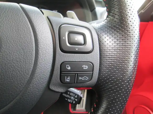 レクサス ＩＳ 300 Fスポーツ モードブラック 千葉県 2021(令3)年 3.4万km ソニッククロム ワンオーナー/純正ナビ、フルセグTV/バックカメラ/純正オーディオ【DVD/CD/BT/SD/USB】/サンルーフ/赤革シート/マークレビンソン/TOM’Sエアロ&4本出しマフラー/TRDエアロダイナミクスミラーカバー/F SPORT専用オレンジキャリパー/純正19インチアルミホイール/LEDヘッドライト/プリクラッシュセーフティ/レーダークルーズコントロール/レーンキープアシスト/クリアランスソナー/ブラインドスポットモニター/パドルシフト付きウッドコンビステアリング/運転席シートメモリ/前席パワーシート/シートヒーター/エアシート/純正前方ドライブレコーダー/ビルトインETC2.0/スマートキー×2、カードキー×1/取扱説明書/ナビ取扱説明書/新車時保証書/レクサス整備記録簿(R3/R4/R5/R6/R7)