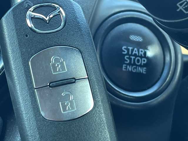 マツダ デミオ XD ツーリング 茨城県 2016(平28)年 9.3万km ダイナミックブルーマイカ 純正ナビ/-BT/AM/FM/CD/TV　/衝突軽減システム　/バックカメラ　/コーナーセンサー前後　/ディーゼル　/ターボ　/ブラインドスポットモニター　/ＬＥＤヘッドライト /クルーズコントロール /パドルシフト /シートヒーター /ETC