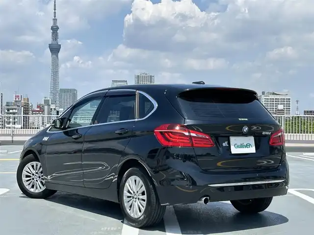 ＢＭＷ ２１８ｄ アクティブツアラー ラグジュアリー 東京都 2018(平30)年 9.6万km サファイアブラックP ディーラー車/純正メモリーナビ（CD/DVD/BT)/バックカメラ/黒皮シート/純正１６インチアルミ/パワーバックドア/D・N席パワーシート/クルーズコントロール/ドライブレコーダー/社外レーダー（ASSURA AR-47LA)/コーナーセンサー/エンジンプッシュボタン/スマートキー/保証書・取説・スペアキー１本