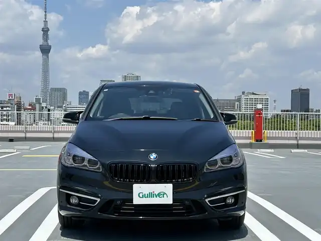 ＢＭＷ ２１８ｄ アクティブツアラー ラグジュアリー 東京都 2018(平30)年 9.6万km サファイアブラックP ディーラー車/純正メモリーナビ（CD/DVD/BT)/バックカメラ/黒皮シート/純正１６インチアルミ/パワーバックドア/D・N席パワーシート/クルーズコントロール/ドライブレコーダー/社外レーダー（ASSURA AR-47LA)/コーナーセンサー/エンジンプッシュボタン/スマートキー/保証書・取説・スペアキー１本
