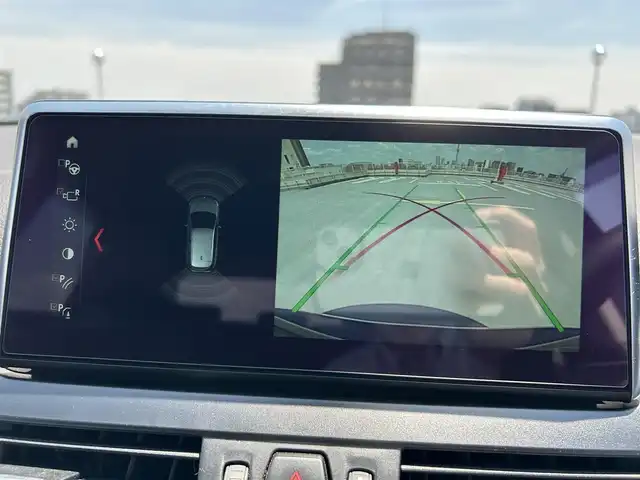ＢＭＷ ２１８ｄ アクティブツアラー ラグジュアリー 東京都 2018(平30)年 9.6万km サファイアブラックP ディーラー車/純正メモリーナビ（CD/DVD/BT)/バックカメラ/黒皮シート/純正１６インチアルミ/パワーバックドア/D・N席パワーシート/クルーズコントロール/ドライブレコーダー/社外レーダー（ASSURA AR-47LA)/コーナーセンサー/エンジンプッシュボタン/スマートキー/保証書・取説・スペアキー１本