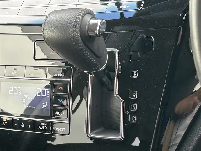 日産 エルグランド 250HWS S アーバンクロム 愛媛県 2021(令3)年 4.5万km ワイン 純正ナビ/Bluetooth/CD/DVD/Blu-ray/フルセグTV/フリップダウンモニター/追従クルコン/電動リアゲート/両側パワースライドドア/前方ドラレコ/バックカメラ/全方位カメラ/コーナーセンサー/純正フロアマット/純正18インチアルミホイール/ETC/USB/LEDオートライト