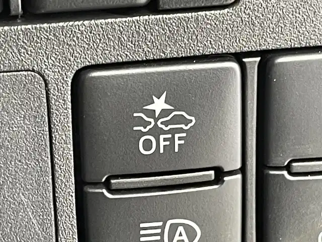 ダイハツ ウェイク G ターボ SA Ⅲ 群馬県 2018(平30)年 7万km パールホワイトⅢ /オフビートカーキM 純正ナビ　フルセグ　Bluetooth　全方位カメラ　両側パワースライドドア　衝突軽減システム　オートマチックハイビーム　横滑り防止装置　アイドリングストップ　ドライブレコーダー　ETC　オートライト