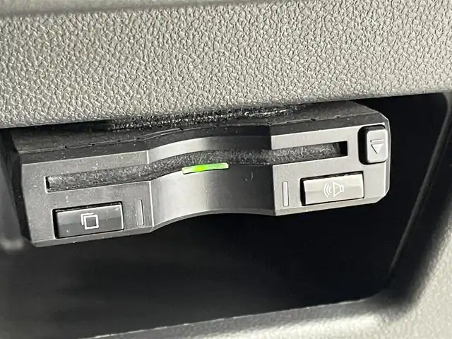 ダイハツ ウェイク G ターボ SA Ⅲ 群馬県 2018(平30)年 7万km パールホワイトⅢ /オフビートカーキM 純正ナビ　フルセグ　Bluetooth　全方位カメラ　両側パワースライドドア　衝突軽減システム　オートマチックハイビーム　横滑り防止装置　アイドリングストップ　ドライブレコーダー　ETC　オートライト