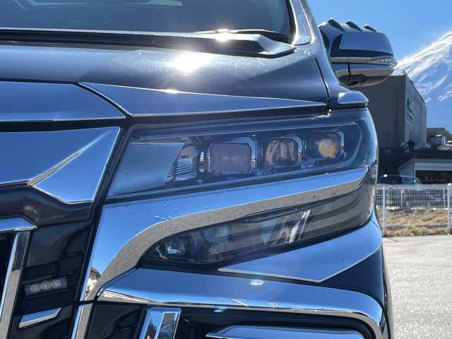 トヨタ アルファードハイブリット SR Cパッケージ 山梨県 2019(平31)年 4.4万km ブラック 純正ナビ　/４ＷＤ　/ツインムーンルーフ　/パワーシート　/クルーズコントロール　/デジタルインナーミラー　/パワーバックドア　/モデリスタエアロ　/ＪＢＬサウンドシステム　/後席フィリップダウンモニター/AC100V電源/ステアリングヒーター/横滑り防止機能/おくだけ充電