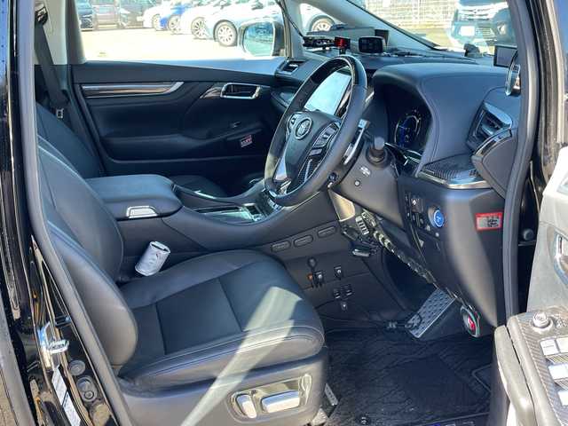 トヨタ アルファードハイブリット SR Cパッケージ 山梨県 2019(平31)年 4.4万km ブラック 純正ナビ　/４ＷＤ　/ツインムーンルーフ　/パワーシート　/クルーズコントロール　/デジタルインナーミラー　/パワーバックドア　/モデリスタエアロ　/ＪＢＬサウンドシステム　/後席フィリップダウンモニター/AC100V電源/ステアリングヒーター/横滑り防止機能/おくだけ充電