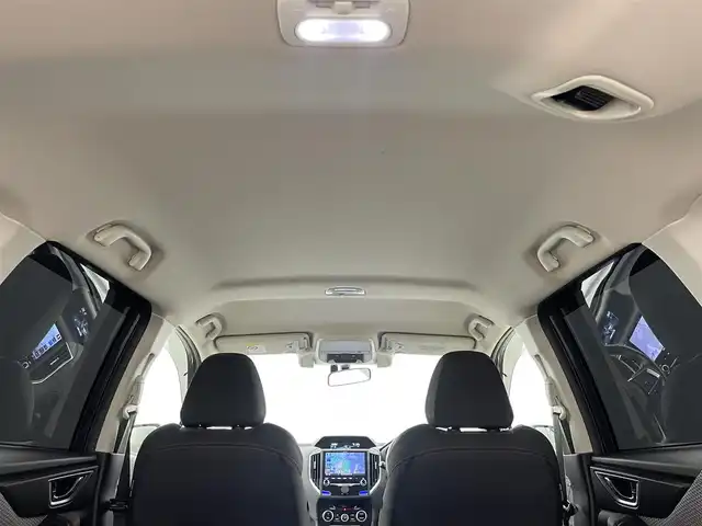 スバル フォレスター X－ブレイク 岡山県 2019(令1)年 6.7万km ダークグレーメタリック 純正８インチナビ　(CN-LR840D)/【CD/DVD/BT/フルセグ】/レーダークルーズコントロール　/ビルトインＥＴＣ　/シートヒーター　全席/ＬＥＤヘッドライト/バックカメラ　/ドライブレコーダー　前側/電動リアゲート　/コーナーセンサー　後側/オートハイビーム　/ルーフレール/ステアリングヒーター/禁煙車/スペアキー×1/オートブレーキホールド/シートメモリー/パドルシフト/ダウンヒルアシスト