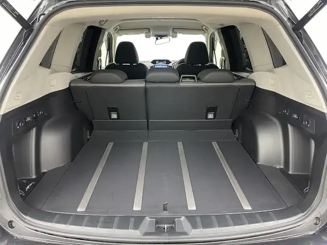 スバル フォレスター X－ブレイク 岡山県 2019(令1)年 6.7万km ダークグレーメタリック 純正８インチナビ　(CN-LR840D)/【CD/DVD/BT/フルセグ】/レーダークルーズコントロール　/ビルトインＥＴＣ　/シートヒーター　全席/ＬＥＤヘッドライト/バックカメラ　/ドライブレコーダー　前側/電動リアゲート　/コーナーセンサー　後側/オートハイビーム　/ルーフレール/ステアリングヒーター/禁煙車/スペアキー×1/オートブレーキホールド/シートメモリー/パドルシフト/ダウンヒルアシスト