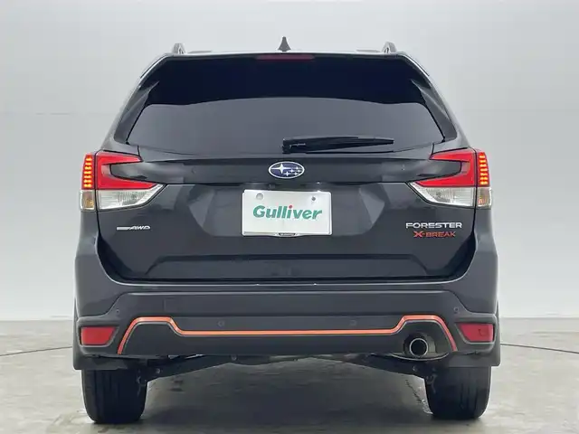 スバル フォレスター X－ブレイク 岡山県 2019(令1)年 6.7万km ダークグレーメタリック 純正８インチナビ　(CN-LR840D)/【CD/DVD/BT/フルセグ】/レーダークルーズコントロール　/ビルトインＥＴＣ　/シートヒーター　全席/ＬＥＤヘッドライト/バックカメラ　/ドライブレコーダー　前側/電動リアゲート　/コーナーセンサー　後側/オートハイビーム　/ルーフレール/ステアリングヒーター/禁煙車/スペアキー×1/オートブレーキホールド/シートメモリー/パドルシフト/ダウンヒルアシスト