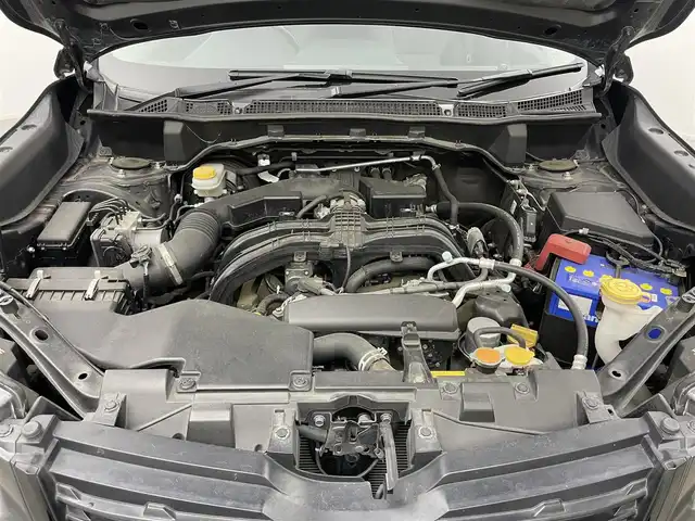スバル フォレスター X－ブレイク 岡山県 2019(令1)年 6.7万km ダークグレーメタリック 純正８インチナビ　(CN-LR840D)/【CD/DVD/BT/フルセグ】/レーダークルーズコントロール　/ビルトインＥＴＣ　/シートヒーター　全席/ＬＥＤヘッドライト/バックカメラ　/ドライブレコーダー　前側/電動リアゲート　/コーナーセンサー　後側/オートハイビーム　/ルーフレール/ステアリングヒーター/禁煙車/スペアキー×1/オートブレーキホールド/シートメモリー/パドルシフト/ダウンヒルアシスト