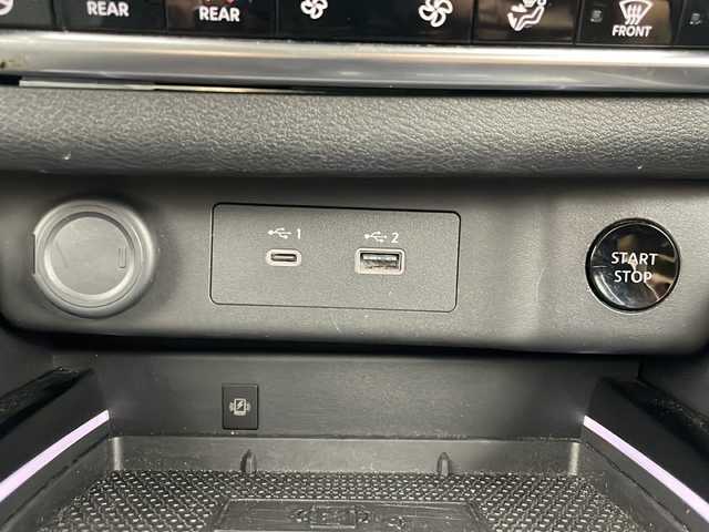 日産 エクストレイル G e－4ORCE 茨城県 2022(令4)年 1.8万km ダイヤモンドブラック 純正ナビ/・バックカメラ（全方位モニター）/・Bluetooth接続/・フルセグテレビ/・USB入力端子/ETC/ドライブレコーダー/パワーシート/純正ホイール/純正フロアマット/LEDヘッドライト/コーナーセンサー/プロパイロット/フロントフォグ/スマートルームミラー/ステアリングヒーター/オートブレーキホールド/置くだけ充電器