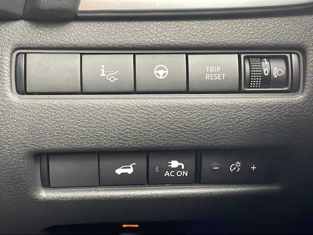 日産 エクストレイル G e－4ORCE 茨城県 2022(令4)年 1.8万km ダイヤモンドブラック 純正ナビ/・バックカメラ（全方位モニター）/・Bluetooth接続/・フルセグテレビ/・USB入力端子/ETC/ドライブレコーダー/パワーシート/純正ホイール/純正フロアマット/LEDヘッドライト/コーナーセンサー/プロパイロット/フロントフォグ/スマートルームミラー/ステアリングヒーター/オートブレーキホールド/置くだけ充電器